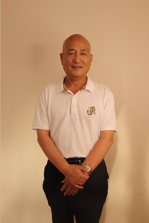临潼杨养民 本科学历，毕业于陕西师范大学